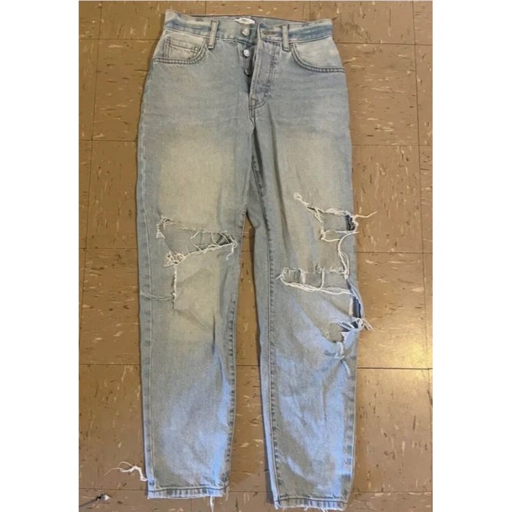 Forever 21 Light Wash High Waisted Distressed Ripped Mom Jeans, Size 25, Cotton